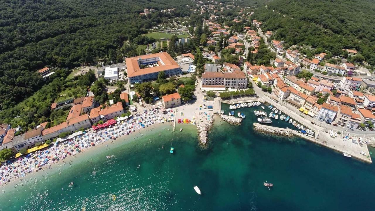 Apartman Nicole Mošćenička Draga Esterno foto